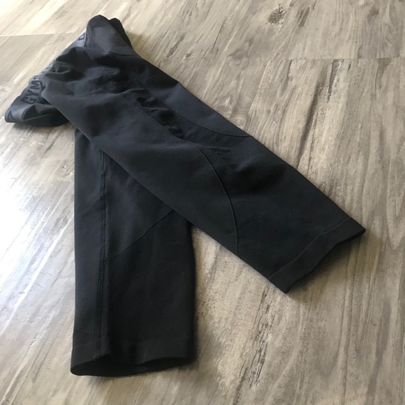 Gymshark Flex Cropped Leggings - Picture 4 of 10